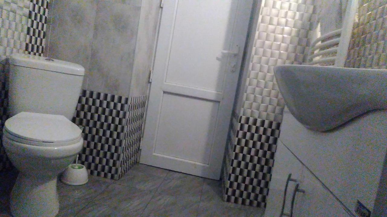 Mti House Hotel Kvesheti Bagian luar foto