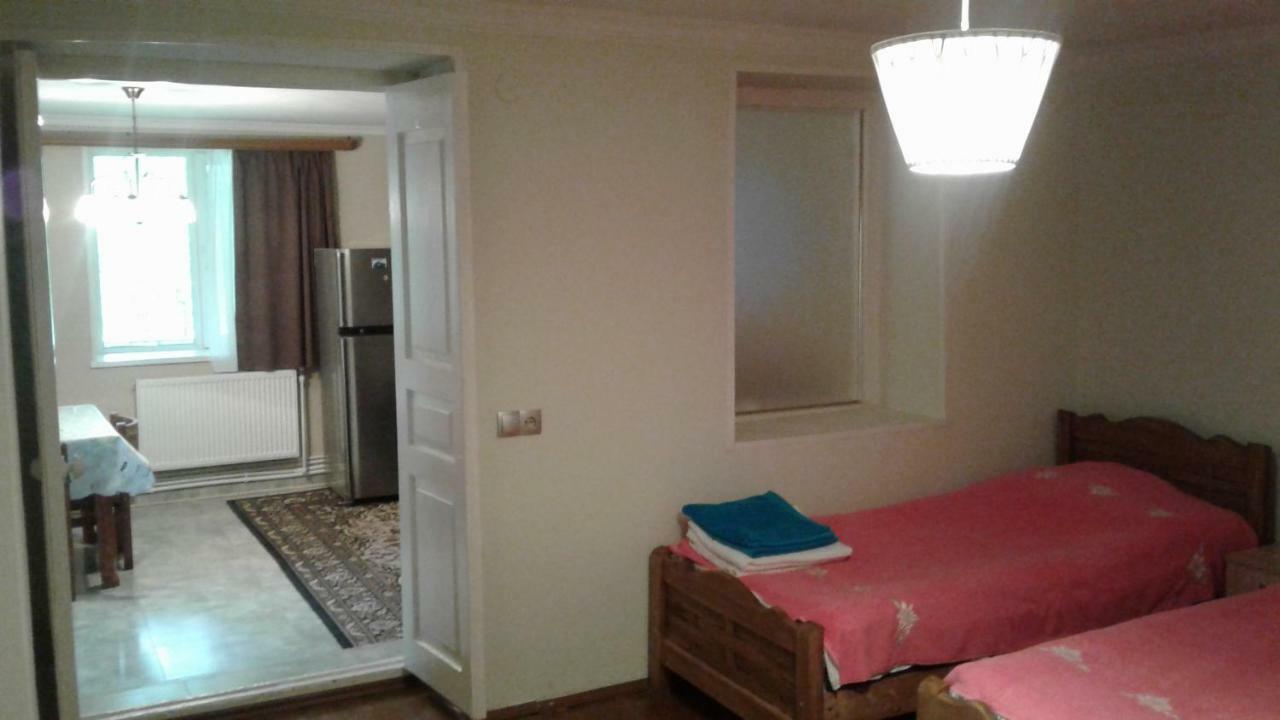 Mti House Hotel Kvesheti Bagian luar foto