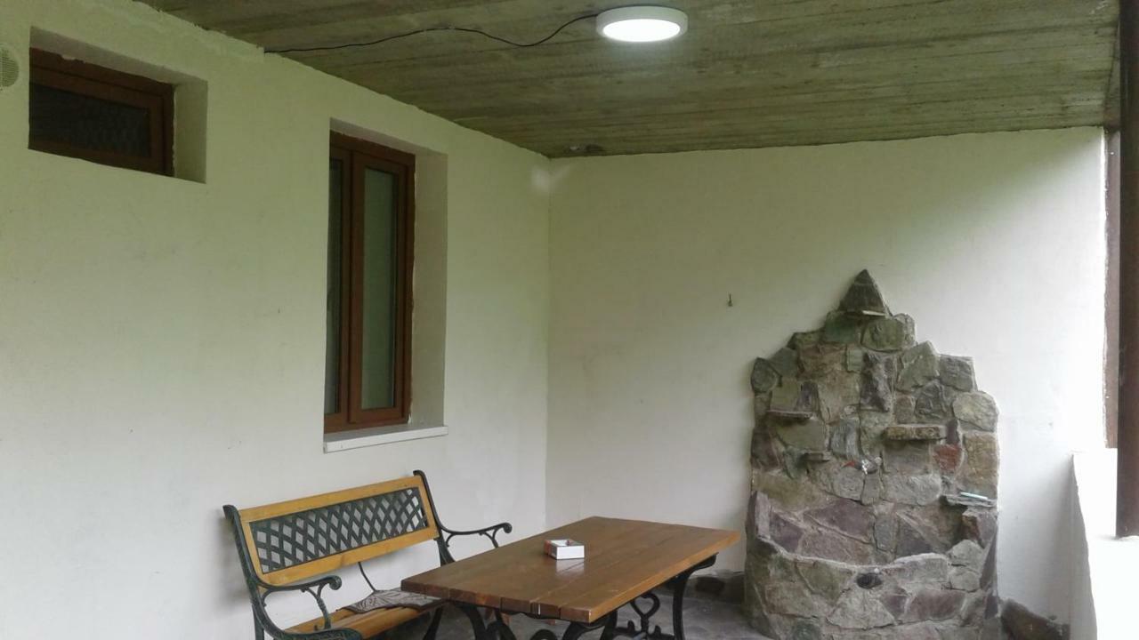 Mti House Hotel Kvesheti Bagian luar foto
